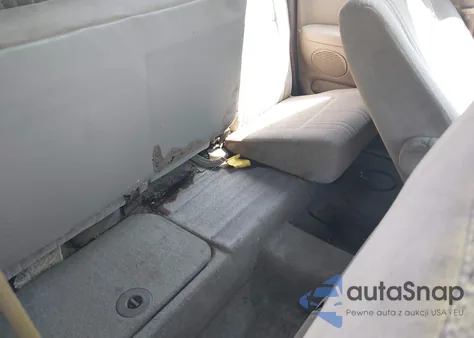 2001 Toyota Tundra Sr5 V8 из США, поврежденный, VIN 5TBRT34151S157324